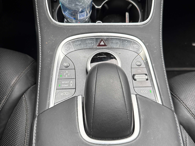 Mercedes-Benz S-CLASS 4.6L 8cyl AWD - автомобили, коли, обяви за нови и употребявани 12