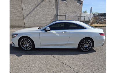 mercedes-benz-s-class-4l-8cyl-awd - 2