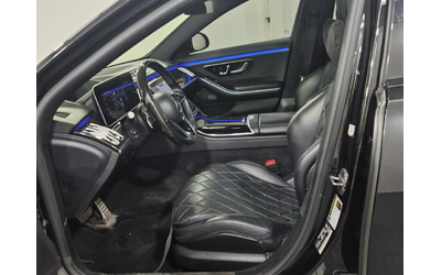 mercedes-benz-s-class-4l-8cyl-awd - 4