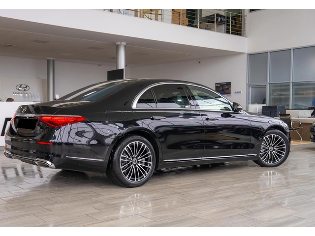 Mercedes-Benz S580e S580e Hybrid - автомобили, коли, обяви за нови и употребявани 2