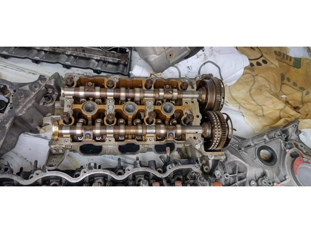 Mercedes-Benz SL 350 ДВИГАТЕЛ НА ЧАСТИ - автомобили, коли, обяви за нови и употребявани 2