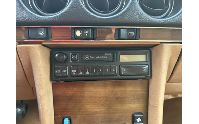Mercedes-Benz SL 380 / КЛИМАТИК / ЕЛЕКТРИЧЕСКИ ПРОЗОРЦИ - автомобили, коли, обяви за нови и употребявани 10