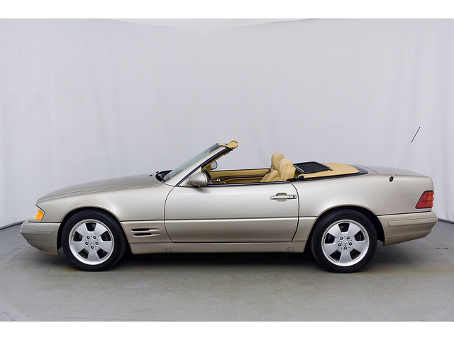 Mercedes-Benz SL 500 - автомобили, коли, обяви за нови и употребявани 5