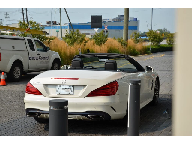 Mercedes-Benz SL 500 - автомобили, коли, обяви за нови и употребявани 4