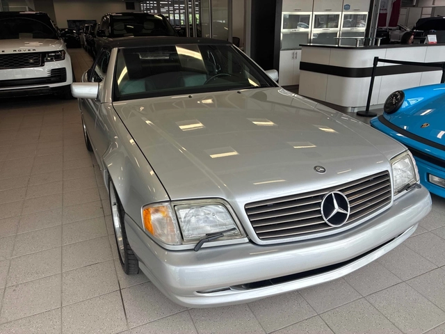 Mercedes-Benz SL 500 * * CARFAX * * АВТО КРЕДИТ * * - автомобили, коли, обяви за нови и употребявани 1