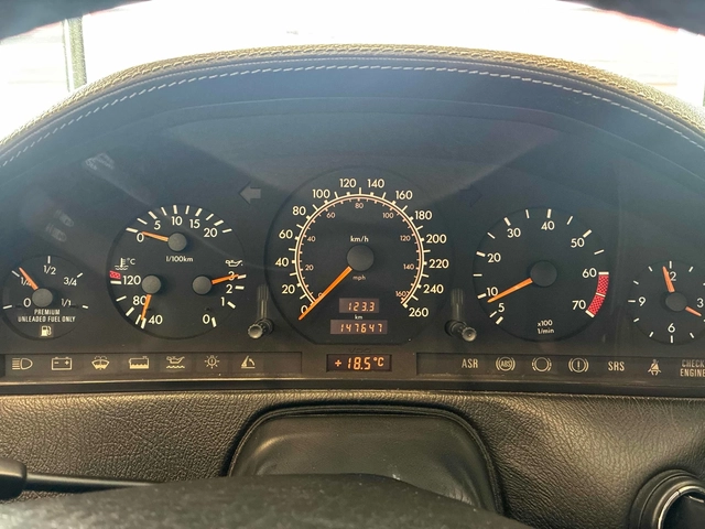 Mercedes-Benz SL 500 * * CARFAX * * АВТО КРЕДИТ * * - автомобили, коли, обяви за нови и употребявани 7