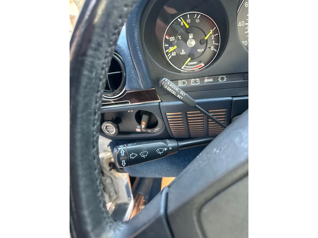 Mercedes-Benz SL 560SL - автомобили, коли, обяви за нови и употребявани 14