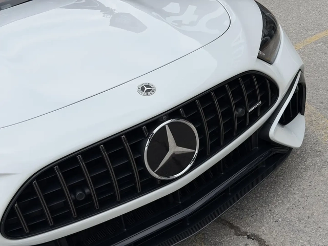 Mercedes-Benz SL 63 AMG - автомобили, коли, обяви за нови и употребявани 8
