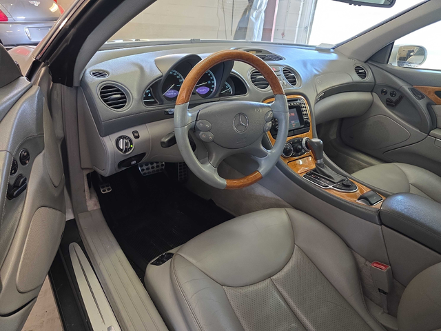 Mercedes-Benz SL-CLASS 5.0L 8cyl RWD - автомобили, коли, обяви за нови и употребявани 4