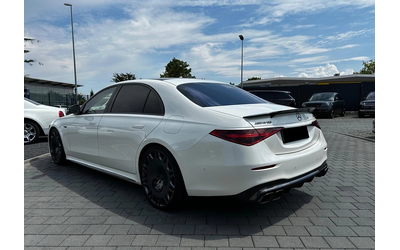 mercedes-benz-sl-s63-e-performance-v8-plug-in-hybrid-4matic - 4