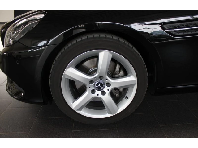 Mercedes-Benz SLC 200 - автомобили, коли, обяви за нови и употребявани 10