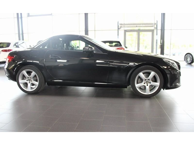 Mercedes-Benz SLC 200 - автомобили, коли, обяви за нови и употребявани 6