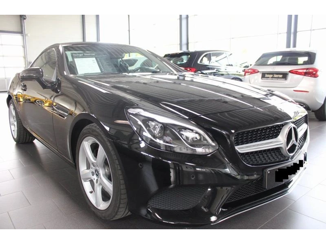 Mercedes-Benz SLC 200 - автомобили, коли, обяви за нови и употребявани 8