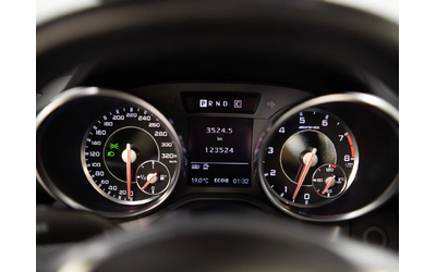 Mercedes-Benz SLK 55 AMG * AMG Line * HeadUp * * AвтоКредит* (ЦЕНА ДО БГ) - автомобили, коли, обяви за нови и употребявани 11