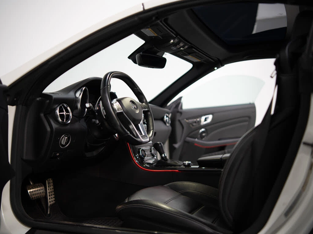 Mercedes-Benz SLK 55 AMG * AMG Line * HeadUp * * AвтоКредит* (ЦЕНА ДО БГ) - автомобили, коли, обяви за нови и употребявани 9