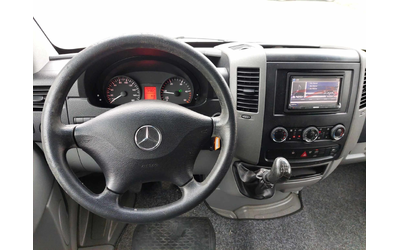 mercedes-benz-sprinter - 4