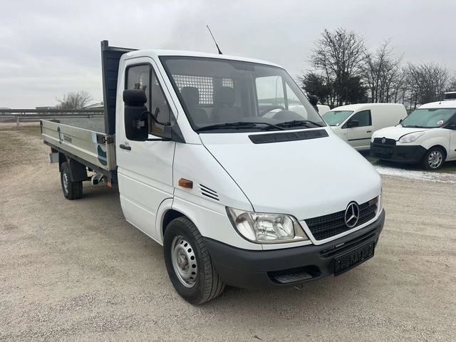 Mercedes-Benz Sprinter 311 - автомобили, коли, обяви за нови и употребявани 1