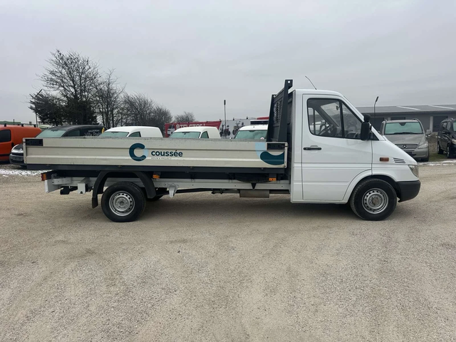 Mercedes-Benz Sprinter 311 - автомобили, коли, обяви за нови и употребявани 2