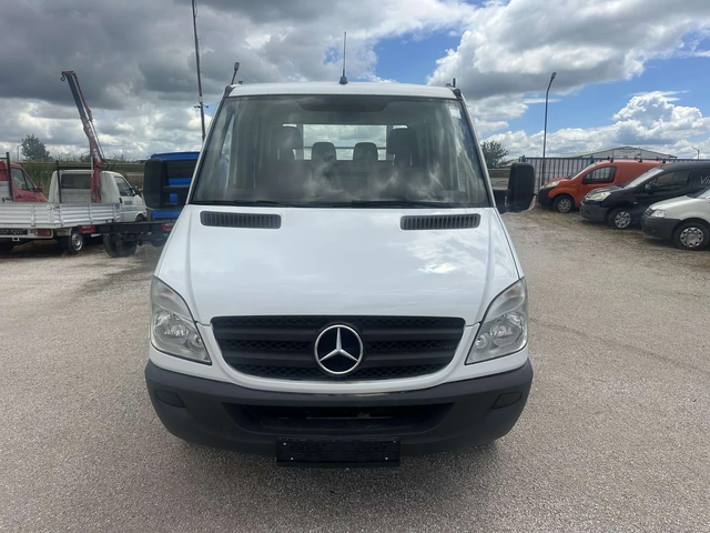 Mercedes-Benz Sprinter 311 - автомобили, коли, обяви за нови и употребявани 2