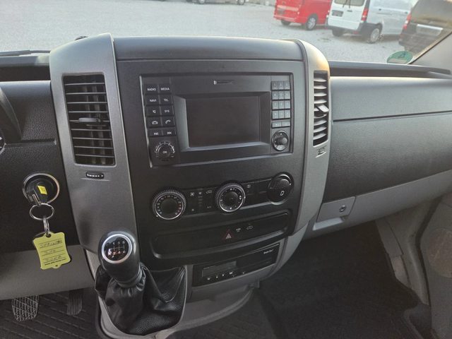 Mercedes-Benz Sprinter 313 2.2 CDI, 6 местен, Климатик - автомобили, коли, обяви за нови и употребявани 10
