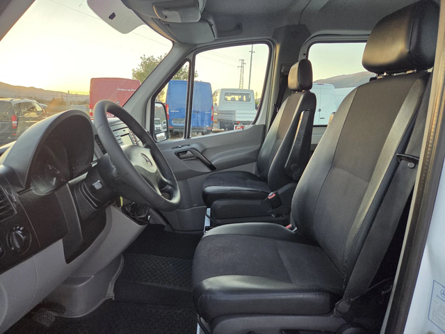 Mercedes-Benz Sprinter 313 2.2 CDI, 6 местен, Климатик - автомобили, коли, обяви за нови и употребявани 8