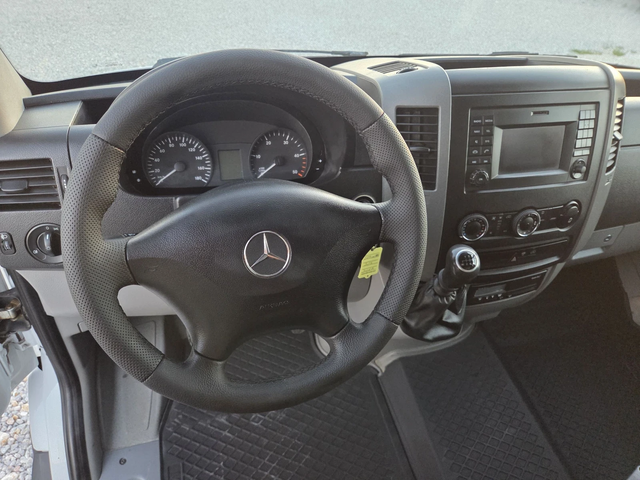 Mercedes-Benz Sprinter 313 2.2 CDI, 6 местен, Климатик - автомобили, коли, обяви за нови и употребявани 9