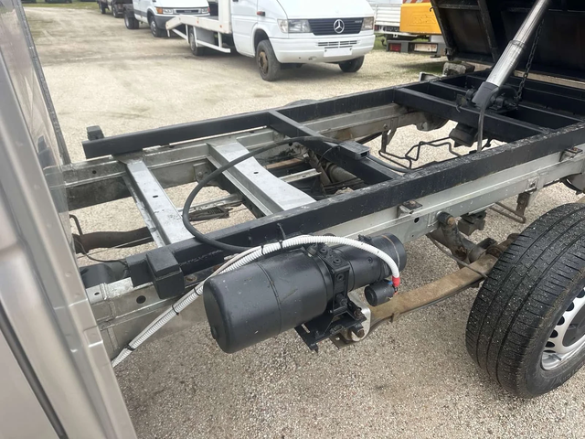 Mercedes-Benz Sprinter 313 - автомобили, коли, обяви за нови и употребявани 7