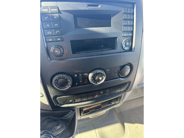 Mercedes-Benz Sprinter 313 - автомобили, коли, обяви за нови и употребявани 11