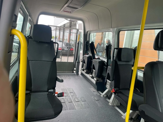 Mercedes-Benz Sprinter 313 8+ 1 - автомобили, коли, обяви за нови и употребявани 9