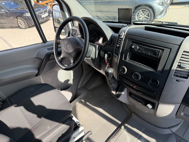 Mercedes-Benz Sprinter 315 CDI OM646 Климатроник - автомобили, коли, обяви за нови и употребявани 7