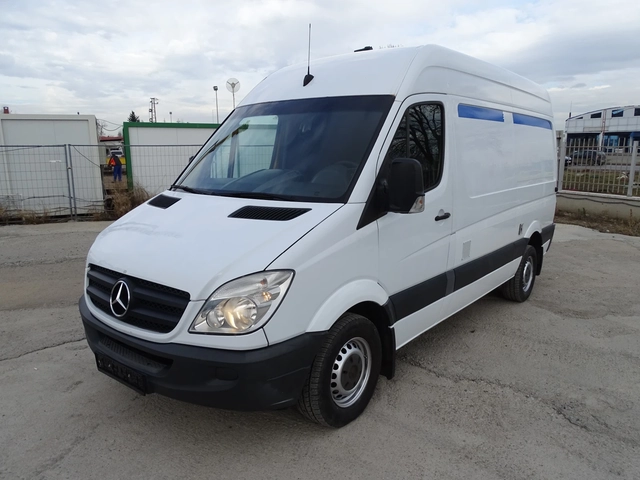 Mercedes-Benz Sprinter 315 - автомобили, коли, обяви за нови и употребявани 2