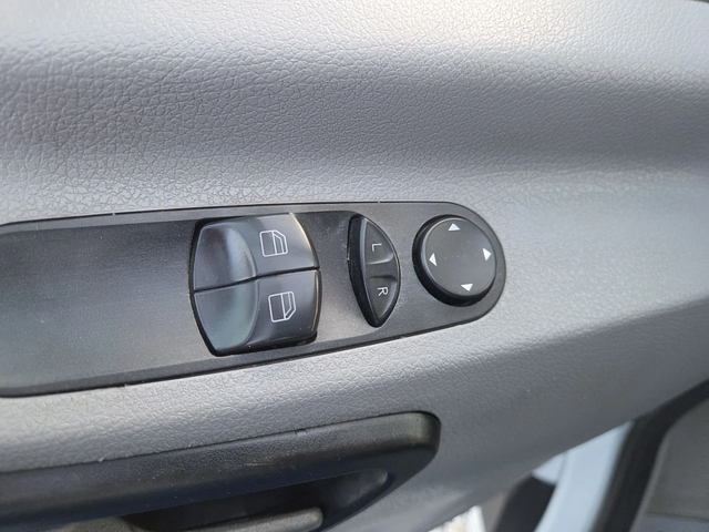 Mercedes-Benz Sprinter 316 CDI, Климатик, Евро 6, П.борд, Две странични врати - автомобили, коли, обяви за нови и употребявани 11