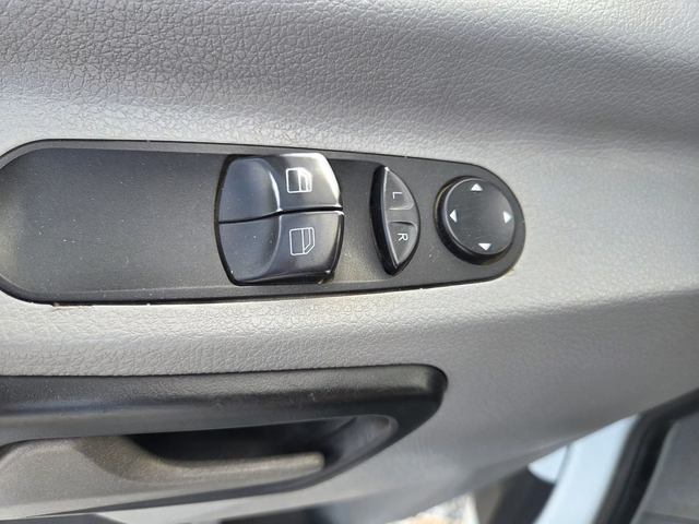 Mercedes-Benz Sprinter 316 CDI, Бордови, 7 местен, Климатик - автомобили, коли, обяви за нови и употребявани 11