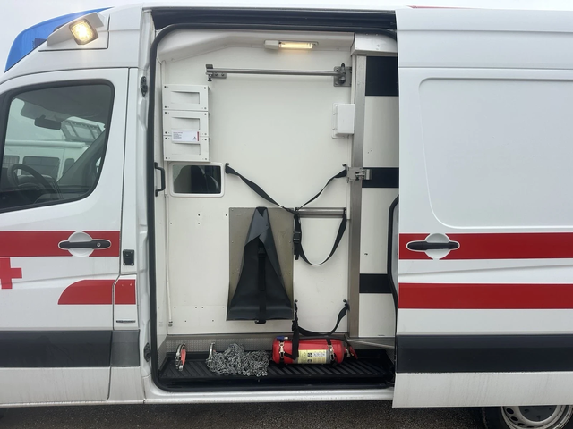 Mercedes-Benz Sprinter 316 - автомобили, коли, обяви за нови и употребявани 13