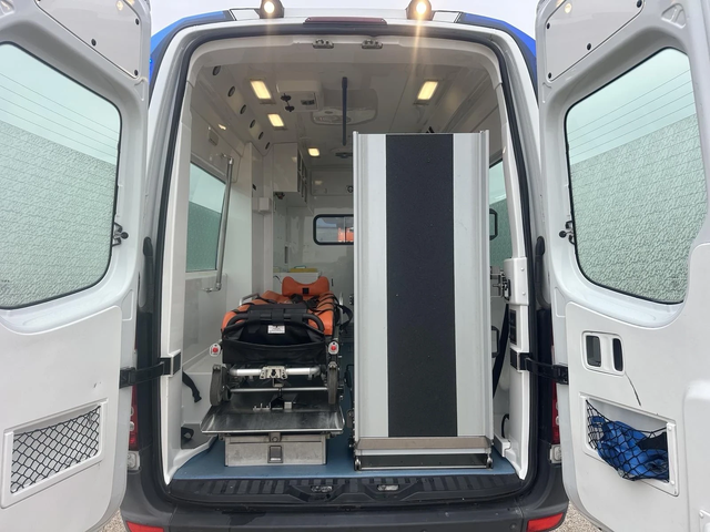 Mercedes-Benz Sprinter 316 - автомобили, коли, обяви за нови и употребявани 6