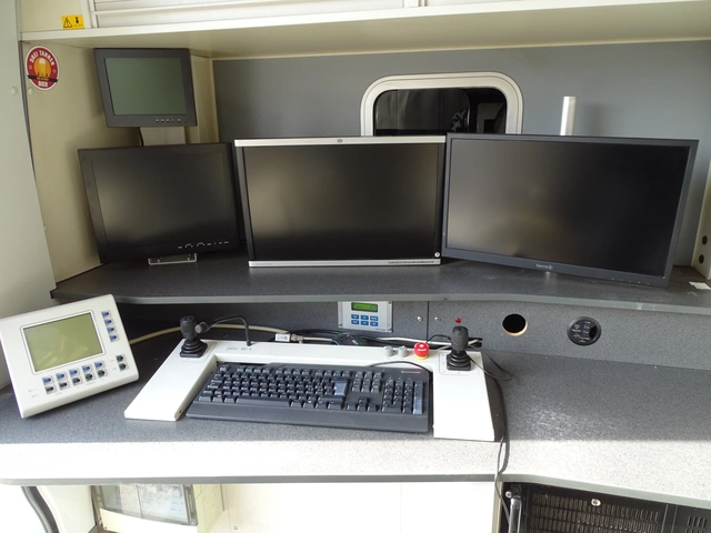 Mercedes-Benz Sprinter 316 С ОБОРУДВАНЕ ЗА КАНАЛИ - автомобили, коли, обяви за нови и употребявани 11