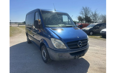 mercedes-benz-sprinter-318 - 1