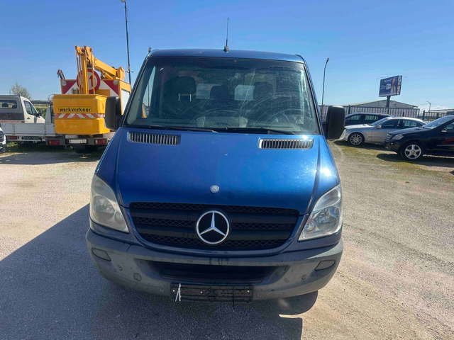 Mercedes-Benz Sprinter 318 - автомобили, коли, обяви за нови и употребявани 2