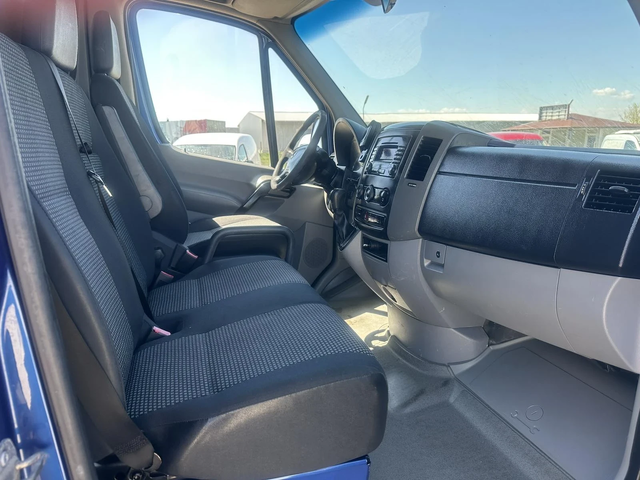 Mercedes-Benz Sprinter 318 - автомобили, коли, обяви за нови и употребявани 8