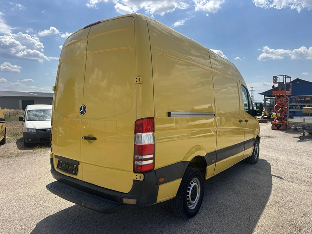 Mercedes-Benz Sprinter 318 - автомобили, коли, обяви за нови и употребявани 3