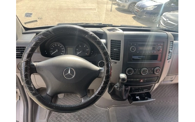 Mercedes-Benz Sprinter 318 CDI - автомобили, коли, обяви за нови и употребявани 10