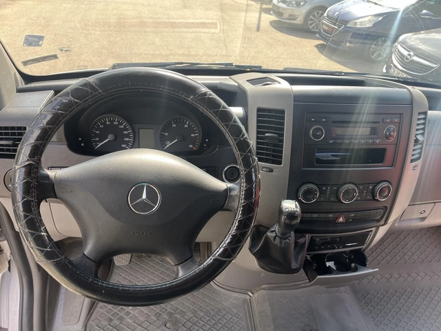 Mercedes-Benz Sprinter 318 CDI - автомобили, коли, обяви за нови и употребявани 10