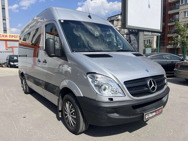Mercedes-Benz Sprinter 318 CDI - автомобили, коли, обяви за нови и употребявани 2