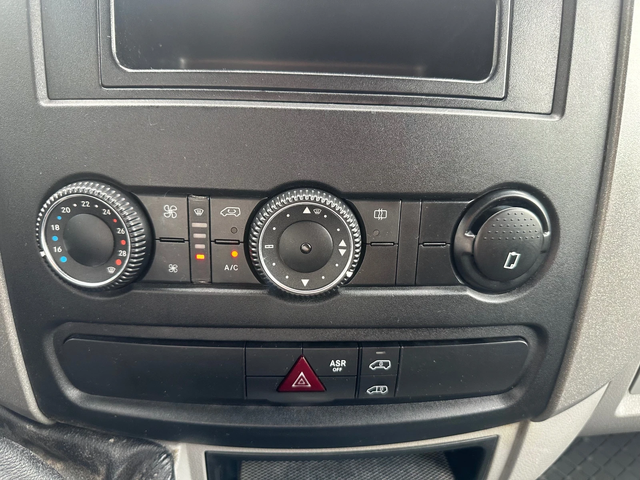 Mercedes-Benz Sprinter 1.8i - автомобили, коли, обяви за нови и употребявани 14