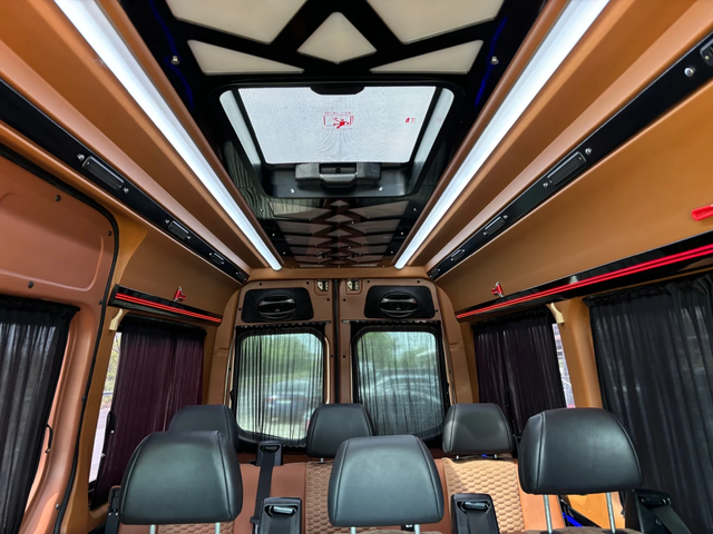 Mercedes-Benz Sprinter 319 VIP LOUNGE - автомобили, коли, обяви за нови и употребявани 14