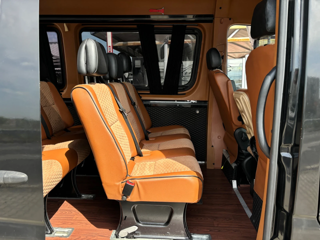 Mercedes-Benz Sprinter 319 VIP LOUNGE - автомобили, коли, обяви за нови и употребявани 7