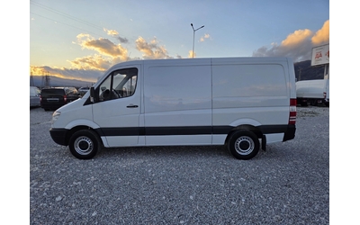 mercedes-benz-sprinter-319 - 1