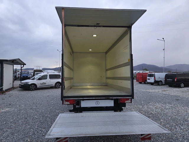 Mercedes-Benz Sprinter 319 CDI, Автомат, Климатик, Падащ борд - автомобили, коли, обяви за нови и употребявани 11