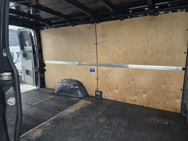 Mercedes-Benz Sprinter 319 CDI, Нави, Климатик, Лед, FULL, Евро 6 - автомобили, коли, обяви за нови и употребявани 13