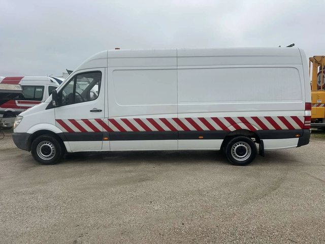Mercedes-Benz Sprinter 319 - автомобили, коли, обяви за нови и употребявани 7